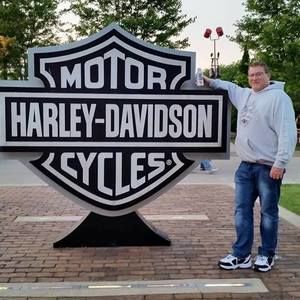 Meet your Posher, David